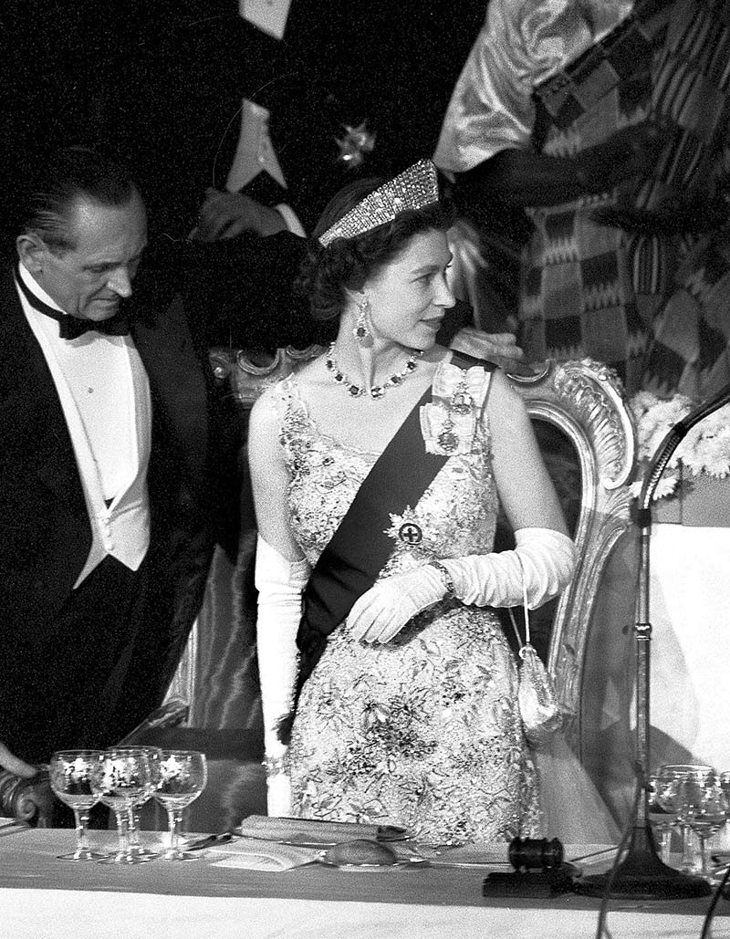 1950_058_Queen-Elizibeth#1-best-sharp-75%.jpg