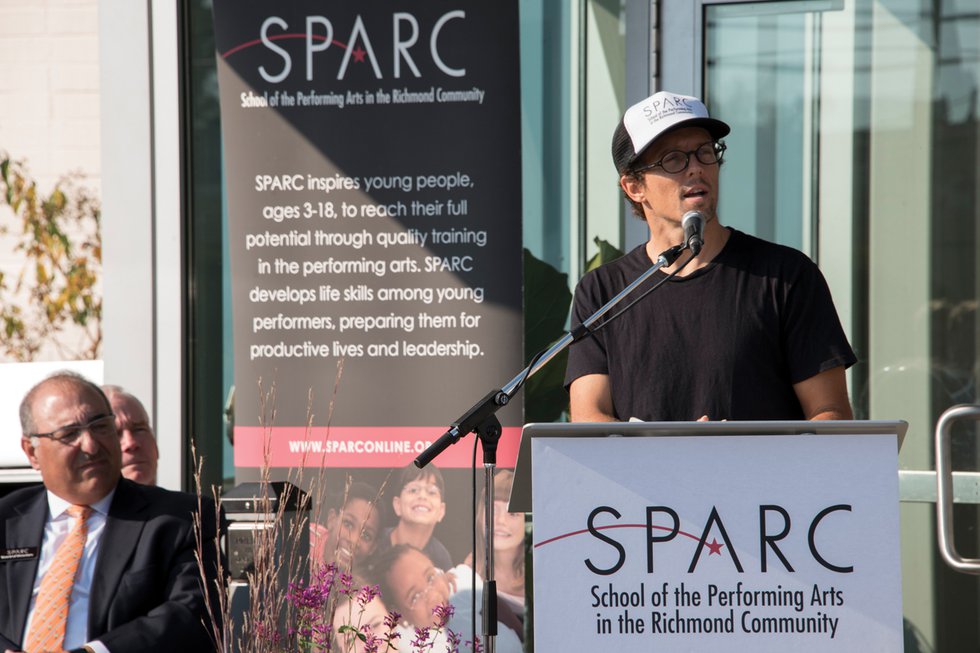 SPARC-Building-Dedication-Jason-Mraz-photo-by-Tom-Topinka.jpg