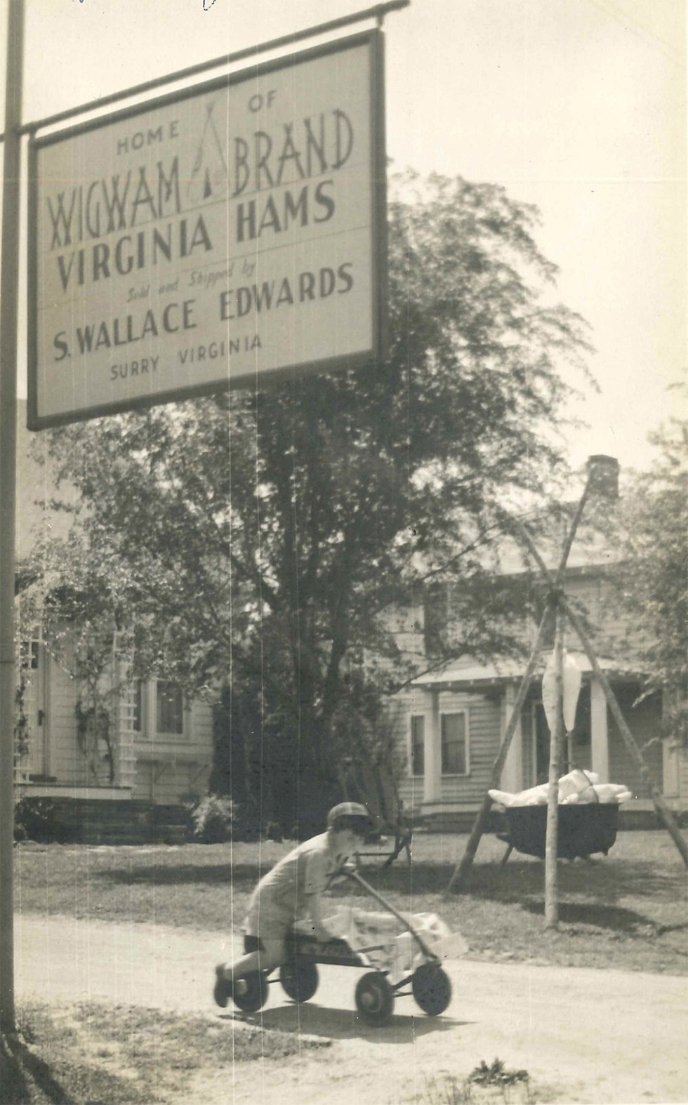 1936-wallace-ham-sign.jpg